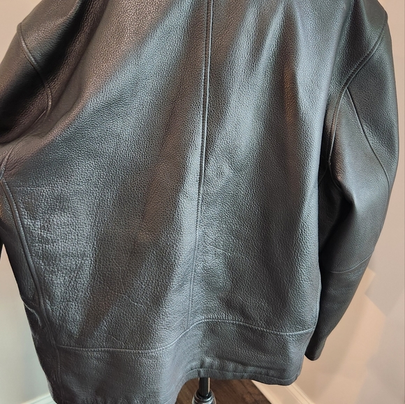 Vintage Eddie Bauer Leather Jacket 🖤 - Picture 4 of 6